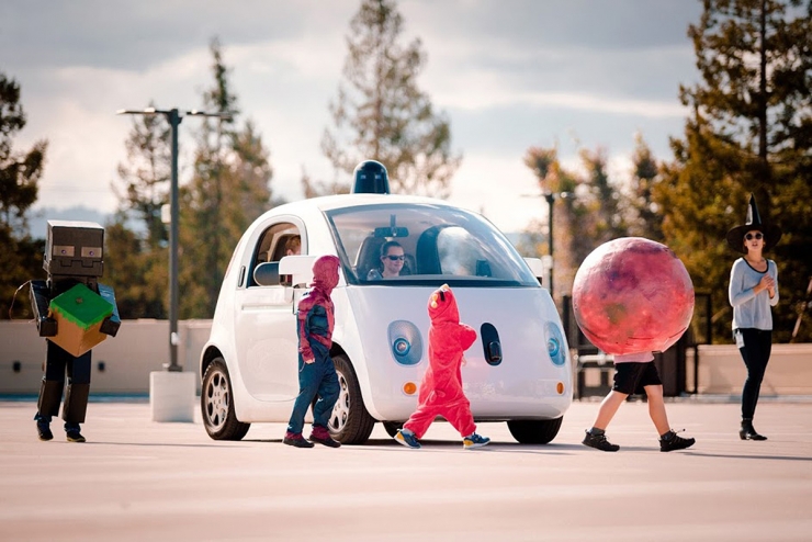 Google無(wú)人駕駛車遇到小孩會(huì)更小心了